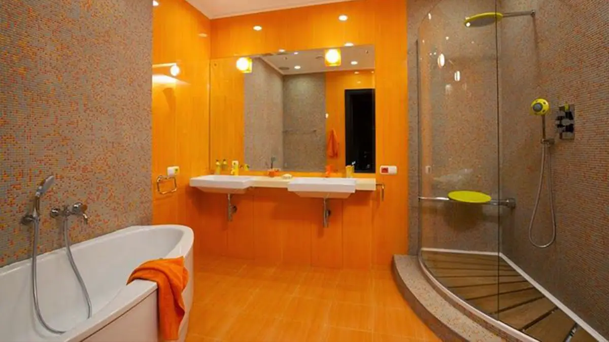 Warna Keramik Bathroom Amber