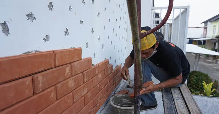 Tips Memilih Jasa Pemasangan Bata Tempel